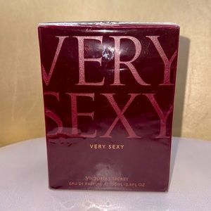Victoria’s secret very sexy perfume